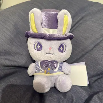 jochum 거리에서 멋을 부리는 봉제 인형