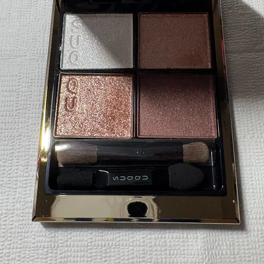 アイシャドウ SUQQU SIGNATURE COLOR EYES 129 AMAZUYA Suqqu Signature Color Eyeshadow 129 Amaizuya - YouTube