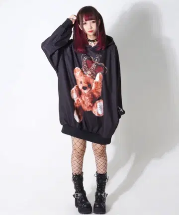 TORAVAS TOKYO 왕관 곰 후드티