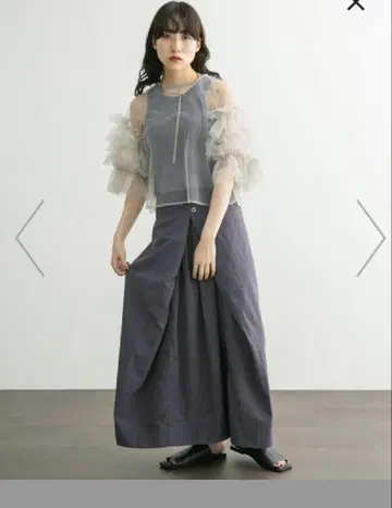 택 포함 새상품 KBF 어반 리서치 슬리브리스 2WAY 도킹 원피스