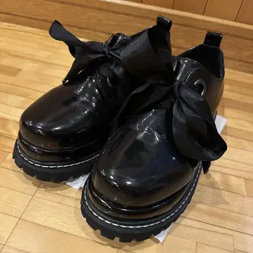 BUBBLES 버블스 블랙 통굽 로퍼