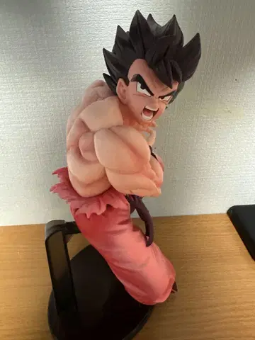 드래곤볼 손오공 피규어 약 30cm