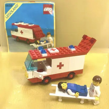 LEGO 6688 구급차 1985년