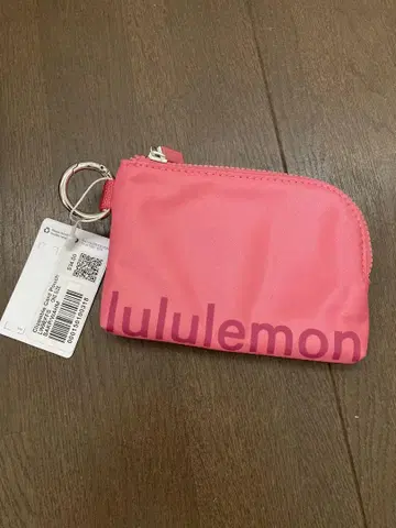 미사용 새상품! 룰루레몬 Clippable Card Pouch
