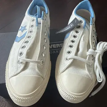 새상품 CONVERSE 스케이트보딩