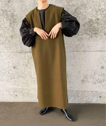 키넥 롱 베스트 원피스 select MOCA by son