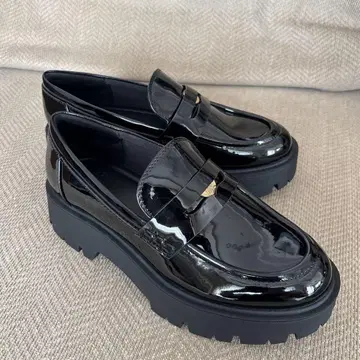 ZARA 블랙 로퍼 37 사이즈