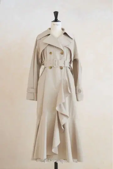 her llp to 베이지 더블 브레스트 트렌치코트