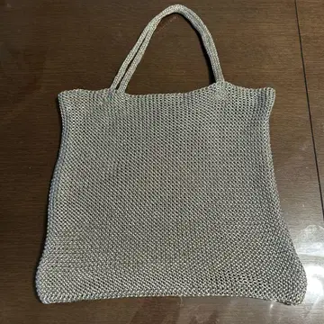 컨디션 최상 앙빌리온 라메 실 뜨개 토트백 실버