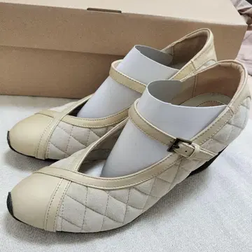 힐 펌프스 L