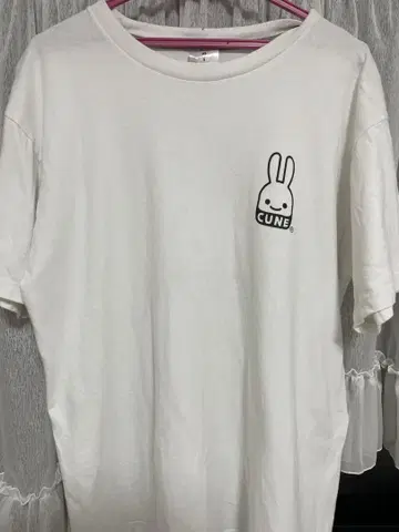 CUNE 토끼 로고 T셔츠 L 화이트