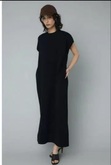 헤린 도트 사이 HeRIN.CYE 포트레이트 원피스