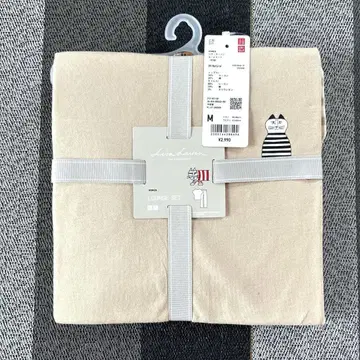 유니클로 리사 라슨 룸웨어 M 사이즈 새상품 미개봉 택 포함