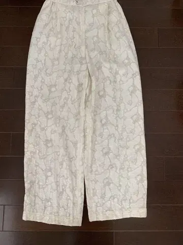 아이보리 와이드 팬츠