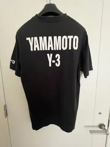 Y-3 블랙 티셔츠 YAMAMOTO
