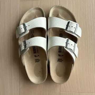 BIRKENSTOCK 화이트 36 사이즈 컴포트 샌들