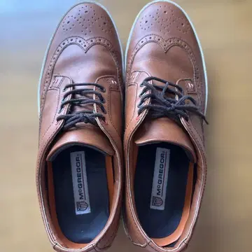 McGregor 브라운 가죽 브로그 신발
