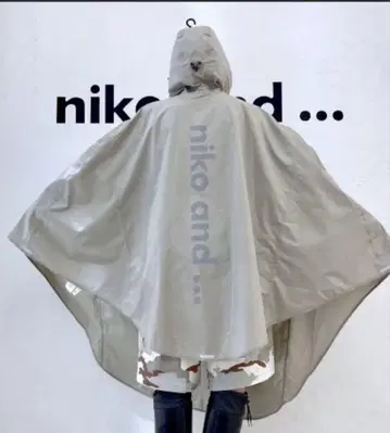 niko and ... 판초