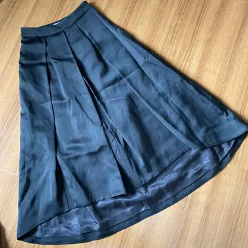 HAUTE rent to runway 플레어 스커트