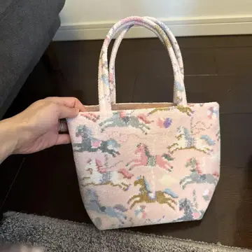 러블리 페일러