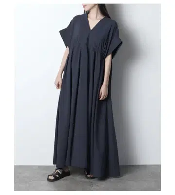 meri 미리 허리 셔링 V넥 원피스 네이비