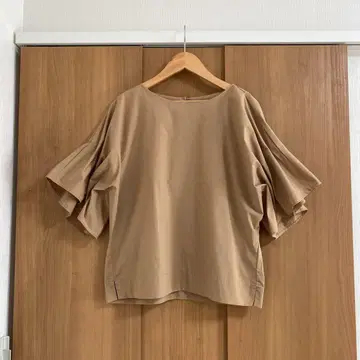 Opaque.clip 소매 플레어 블라우스 베이지 L 셔츠