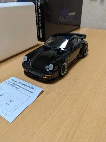 오토 아트 1/18 완간 미드나잇 블랙 버드