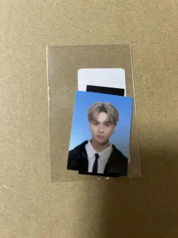 우하라 유히 스티커 증명 사진