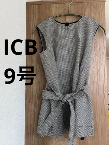 ICB 격자 무늬 상의 슬리브리스