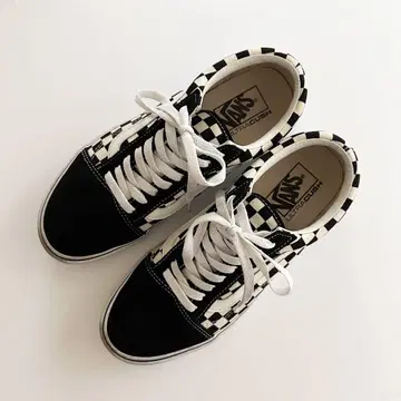 VANS 올드스쿨 ULTRACUSH 체커 스니커즈