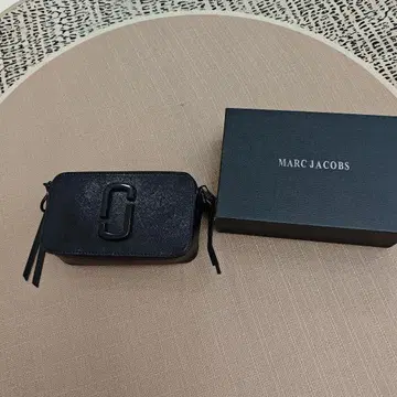 MARC JACOBS 숄더백 블랙