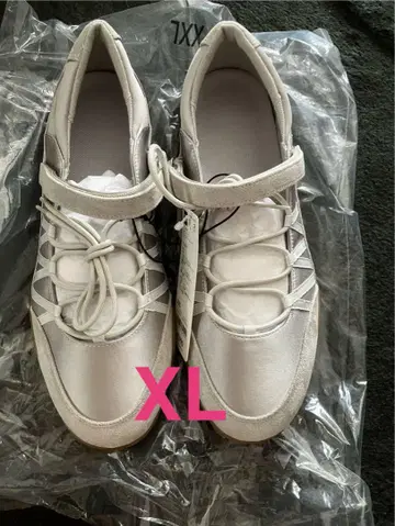 지유 레이스업 발레 스니커즈 XL