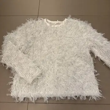 chesty 화이트 프린지 디자인 긴팔 상의