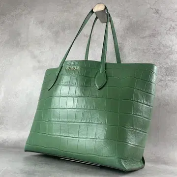 FURLA 훌라 악어 엠보싱 가죽 토트백 라이트 그린 계열 가방