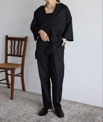 블랙 V넥 셋업