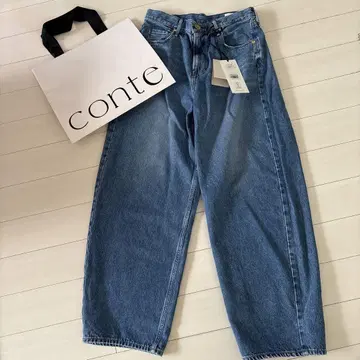 미사용 새상품 THE CONTE DEUX 블루 데님 팬츠 사이즈 24