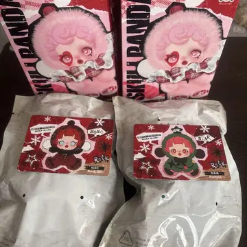 POPMART 스컬 팬더 SKULLPANDA 2개 미개봉 winter