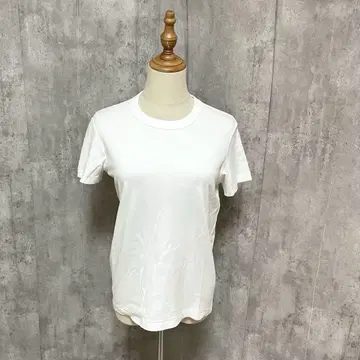 UNIQLO 크루넥 티셔츠 심플 무지 깨끗한 느낌 고급 캐주얼