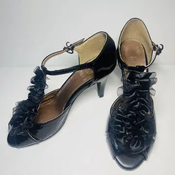 [새상품급] EIZO 에이조 가죽 블랙 힐 리본 프릴 에나멜 22.5cm