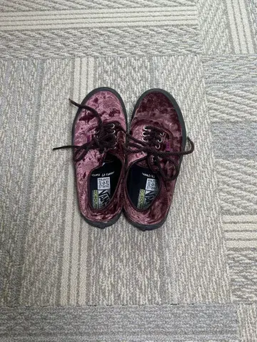 Vans Authentic 로우컷 28.5 벨로아 버건디