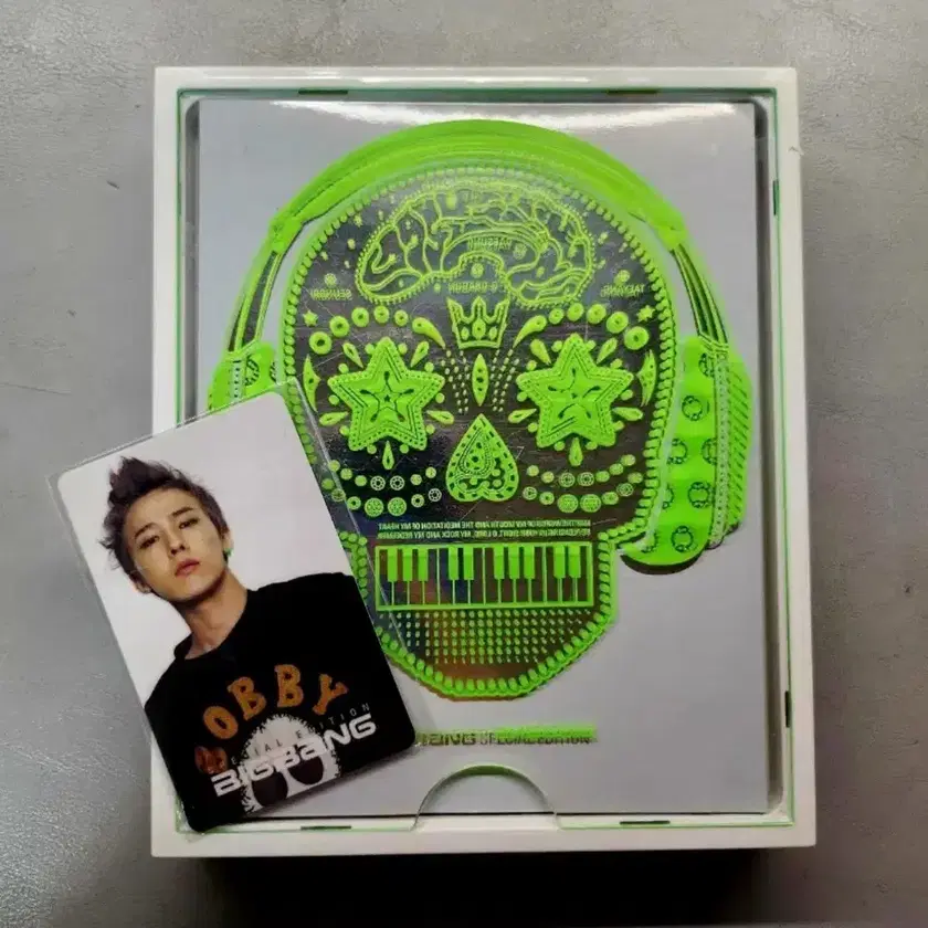 G-DRAGON | 지드래곤 Big Bang G-dragon Version Mini Album Vol