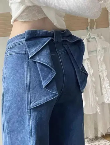 즉시 배송 백리본 프릴 디자인 데님 팬츠