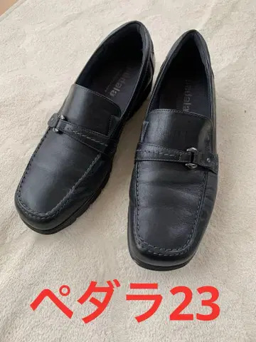 새상품급 페달라 로퍼 블랙 23
