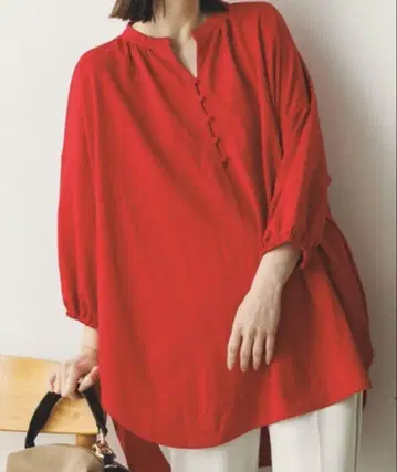 미사용 새상품 접촉 냉감 헨리넥 5부 소매 밑단 라운드 풀오버
