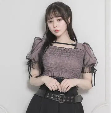 pium 셔링 튤 프릴 블라우스