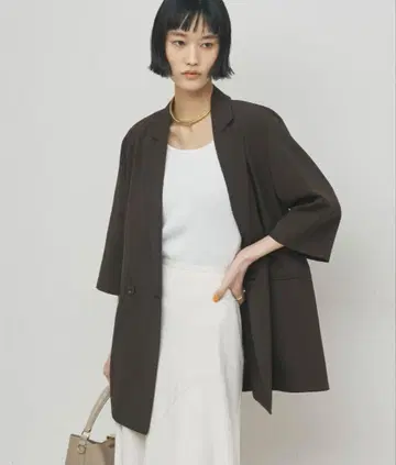 개럴개런트 하프 슬리브 자켓