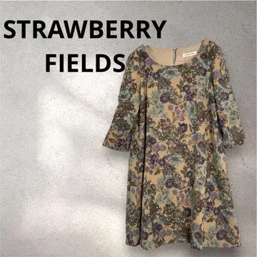 새상품급 STRAWBERRY-FIELDS 꽃무늬 5부 소매 원피스