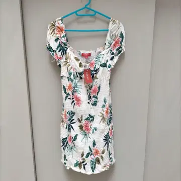 택 포함 새상품 GUESS 원피스 꽃무늬 드레스