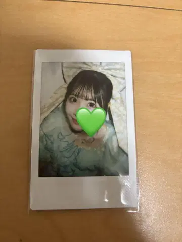 FRUITSZIPPER 사쿠라이 유이 폴라로이드