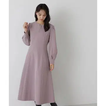 NATURAL BEAUTY BASIC 펄 슬릿 넥 원피스 M